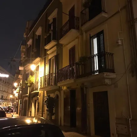 Apulia 35 3* Барі