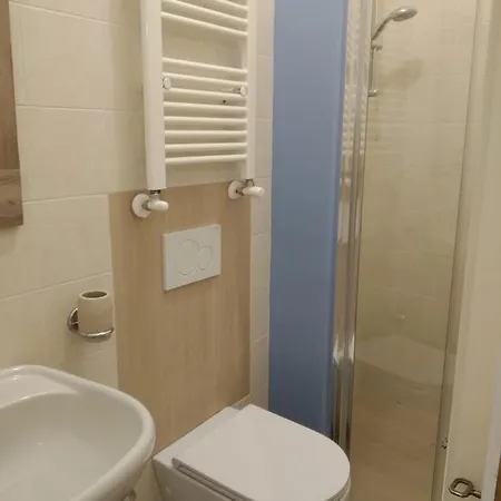 Apulia 35 3* בארי