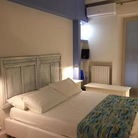 לינה וארוחת בוקר Apulia 35 3*